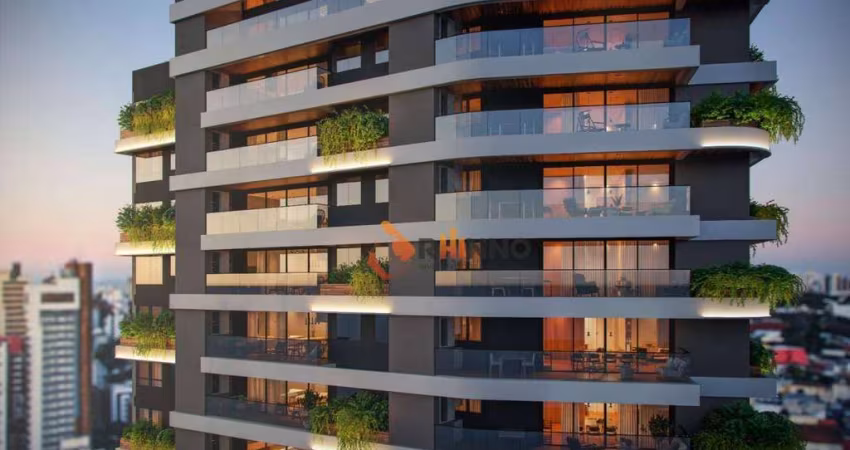 Apartamento com 3 suítes, 230 m² no bairro Champagnat