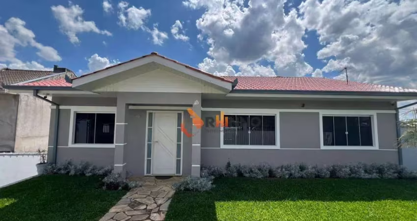Casa com 2 quartos, 1 suíte em Quatro Barras.