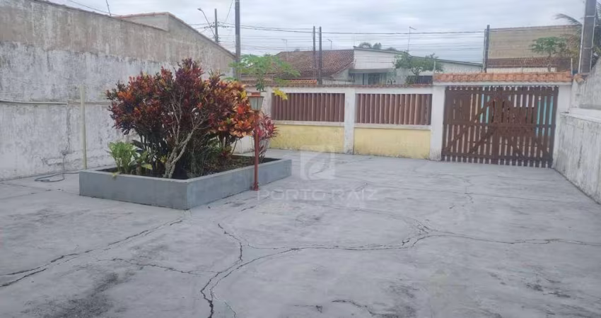 Casa com 2 dormitórios à venda, 120 m² por R$ 330.000 - Satélite. - Itanhaém/SP