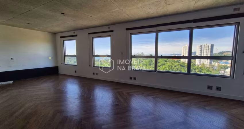 APARTAMENTO LOFT - 1 VAGA - VISTA MAR - PRAIA BRAVA - ITAJAI/SC