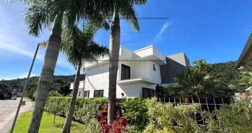 Casa em condomínio fechado com 4 quartos à venda na Avenida Luiz Boiteux Piazza, 4500, Cachoeira do Bom Jesus, Florianópolis