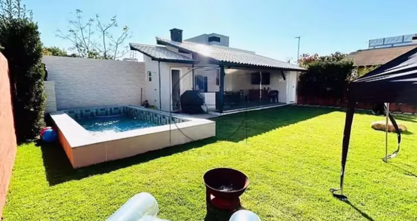 Casa com 3 quartos à venda na Rua das Guaracemas, 398, Jurerê Internacional, Florianópolis