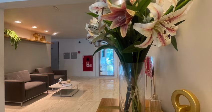 Vendo Apartamento  c/ 2  quartos sendo uma suíte, bairro de Manaíra /Joao Pessoa/PB.