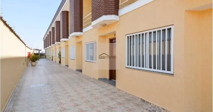 Sobrado em condomínio 91m² 2 dormitórios sendo 2 suítes r$550 mil