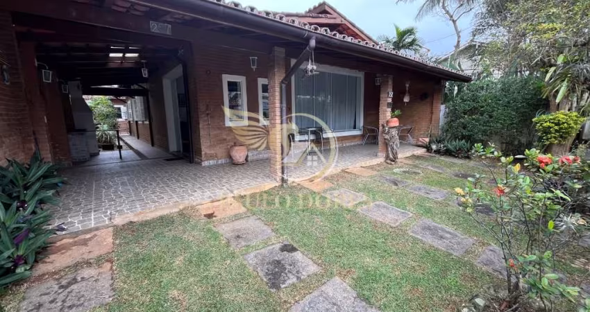 CASA Á VENDA COM 3 DORMITORIOS MAIS EDÍCULA ITAGUA UBATUBA-SP