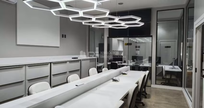 Sala comercial com excelente localizaÇÃo , Meia Praia, Itapema - SC