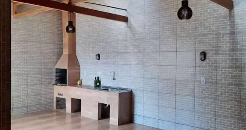 Casa a venda semi mobiliada na quinta dos açorianos