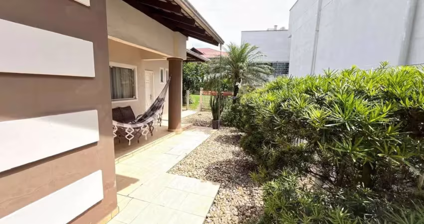 Casa com 4 quartos à venda no Centro, Gaspar 