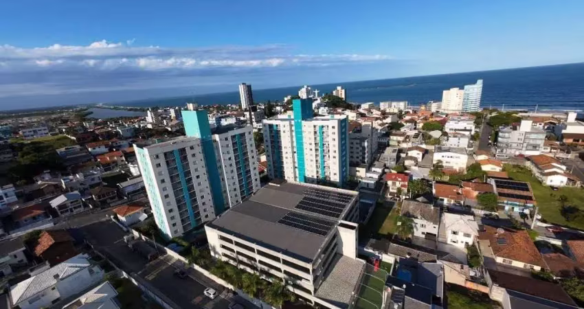 Apartamento todo mobiliado com 2 dormitórios no centro