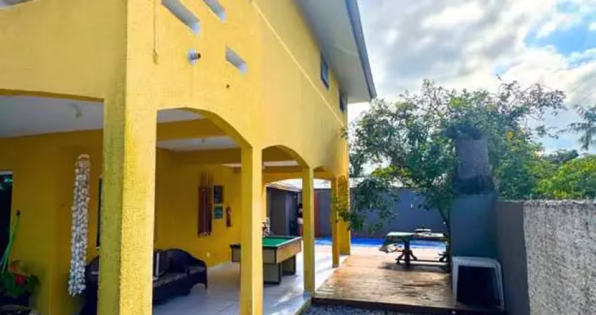Sobrado com 3 quartos  à venda, 200.00 m2 por r$550000.00  -  - matinhos/pr