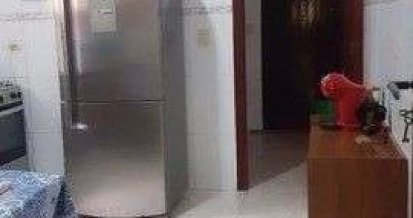 Sobrado com 3 dormitórios à venda, 190 m² por R$ 380.000 - Parque São Vicente - São Vicente/SP