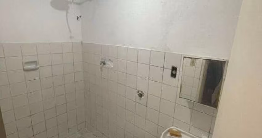 Apartamento com 2 dormitórios à venda, 70 m² por R$ 196.000,00 - Saboó - Santos/SP