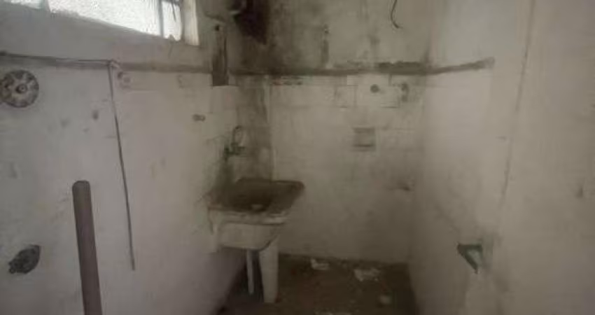 Kitnet com 1 dormitório à venda, 27 m² por R$ 165.000,00 - Boqueirão - Santos/SP