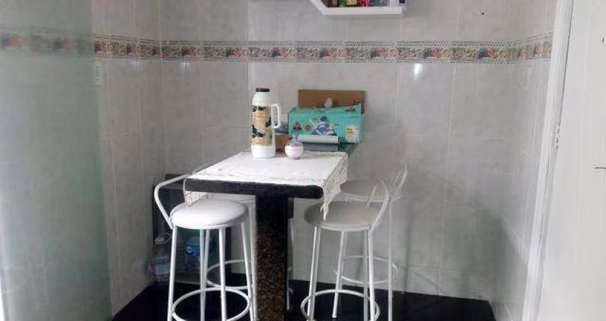 Apartamento com 3 dormitórios à venda, 100 m² por R$ 390.000 - Macuco - Santos/SP