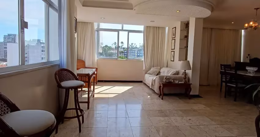 Na melhor parte do bairro. vista mar - apartamento de 3/4  na barra