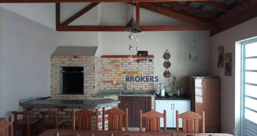 Sobrado triplex 137,30m² em campo largo - próximo a rimatur