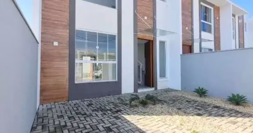 Sobrado, 3 quartos, sendo 1 suíte à venda por r$649.000,meia praia,navegantes/sc