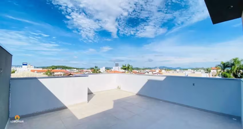Apartamento duplex novo, à apenas 400m do mar, com 3 dormitórios à venda, 150 m²