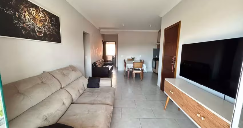 Apto de R$640.000,00 por apenas R$599.00,00, todo mobiliado, 250 metros do mar,