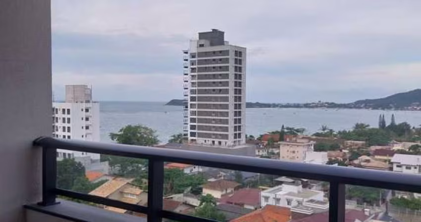 Apartamento com vista mar, á apenas 150m do mar, com 03 dormitórios! Na praia de