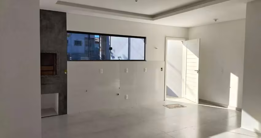 Apto em fase final de acabamento, com 3 dormiórios, à apenas 550m do mar, em ita