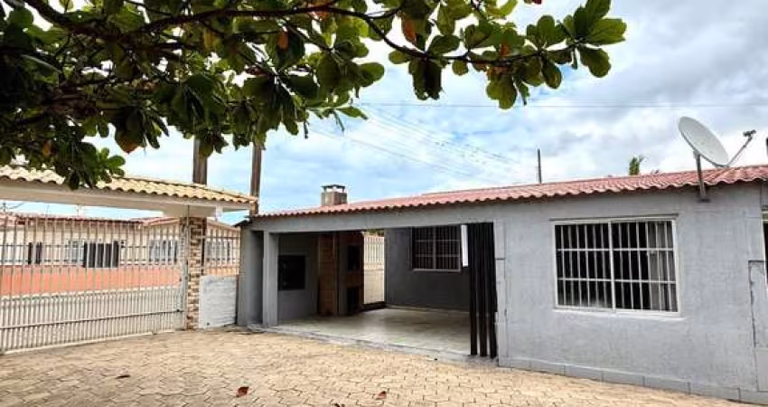 Casa mobiliada 03 dormitórios sendo uma suíte Quinta dos Açorianos Barra Velha S