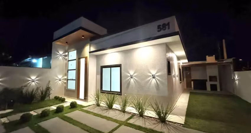 Casa de esquina com 3 quartos, na praia de itajubá - barra velha/sc!