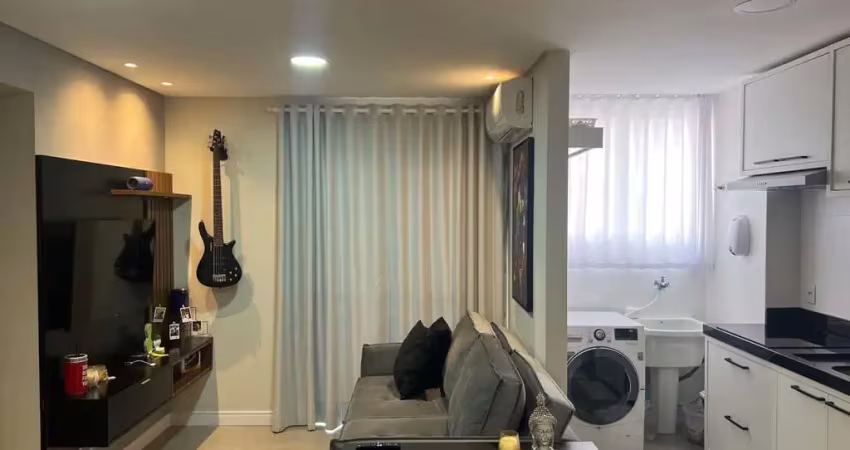 Apartamento mobiliado, à apenas 350m do mar, no itacolomi, em balneário piçarras