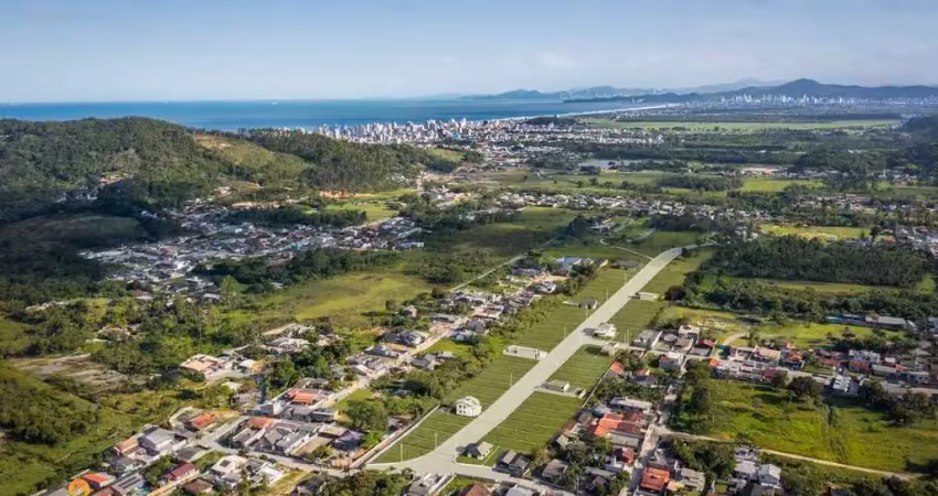 Terreno à venda no Santa Lídia, Penha 