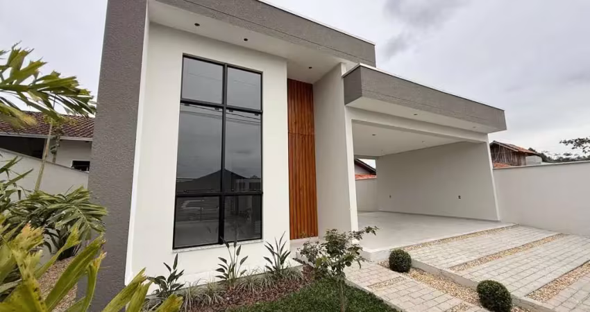 Casa sozinha no terreno, com 3 dormitórios -itajuba, barra velha-sc.