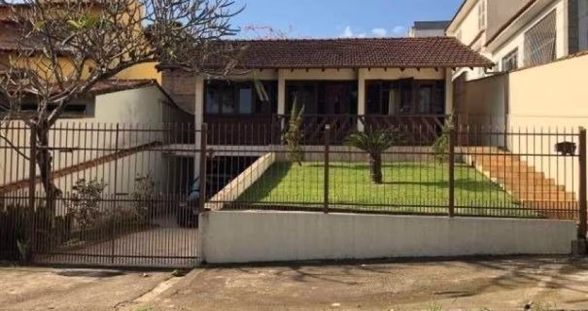 Casa com 3 quartos à venda no Jardim Amália, Volta Redonda 