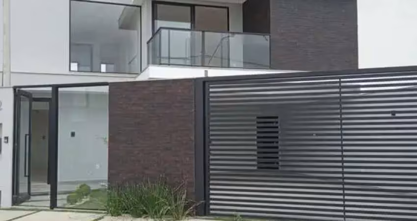 Casa com 3 quartos à venda no Jardim Amália, Volta Redonda 