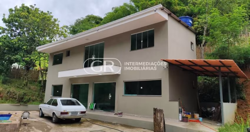 Chácara / sítio com 4 quartos à venda no Retiro, Volta Redonda 