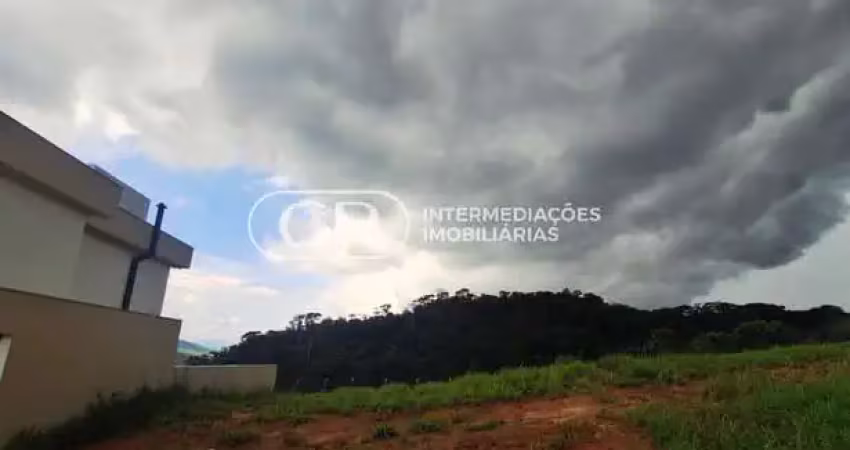 Terreno à venda na Reserva do Vale, Volta Redonda 