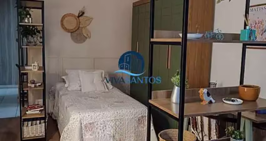Apartamento com 32m2 em são vicente na quadra da praia