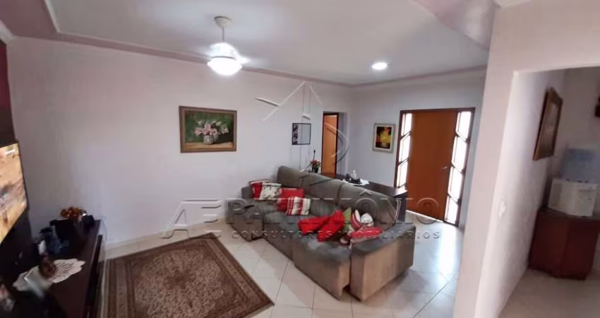 CASA,3 Dormitorio(s) bairro Cidade Jardim