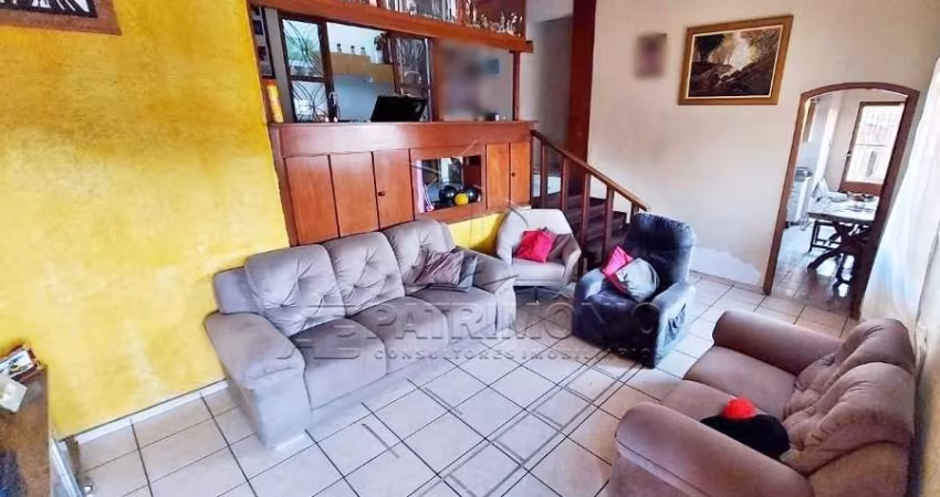CASA,3 Dormitorio(s) bairro Vera Cruz