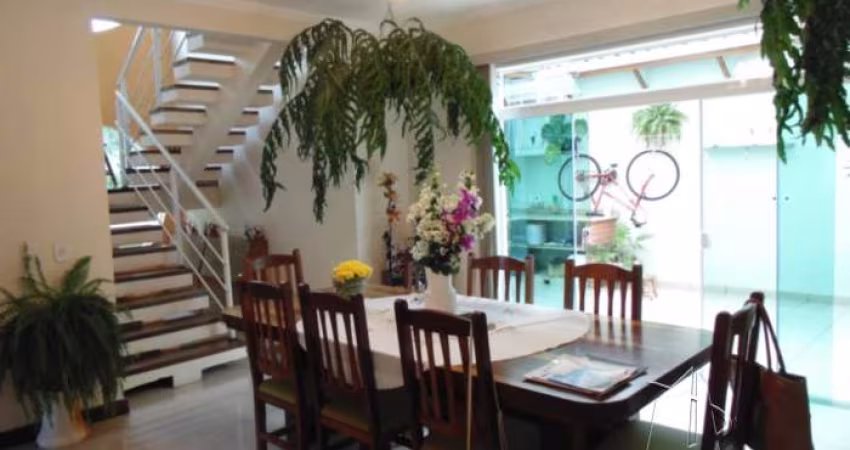 CASA EM CONDOMINIO,3 Dormitorio(s) bairro Villa Dos Inglezes VILLA DOS INGLEZES