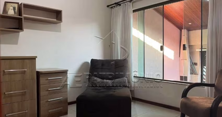 CASA,2 Dormitorio(s) bairro Hortência