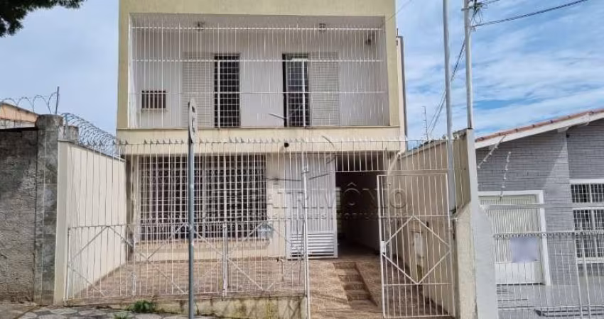 CASA SOBRADO CENTRO COM 4 DORMITORIOS