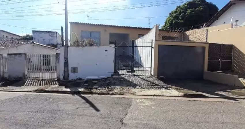 CASA 3 QUARTOS SENDO 1 SUITE NO JARDIM SIMUS