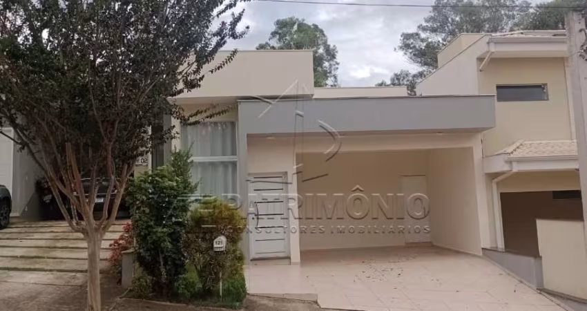 CASA COM 3 QUARTOS SENDO 1 SUITE EM CONDOMINIO