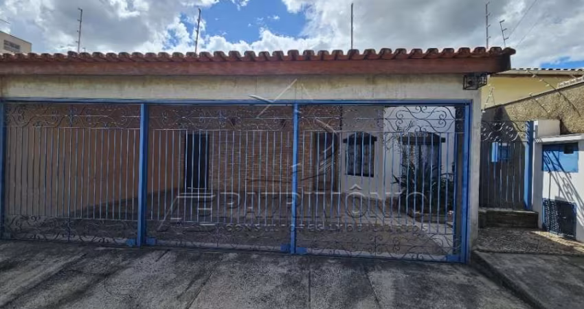 CASA TERREA 3 QUARTOS SENDO 1 SUITE JARDIM SAIRA