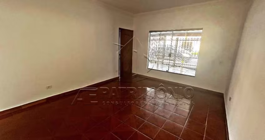 CASA  DE 3 QUARTOS SENDO 1 SUITE NA ZONA OESTE