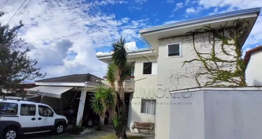 CASA COM 4 QUARTOS NO CONDOMINIO IBITI DO PAÇO NA ZONA NORTE