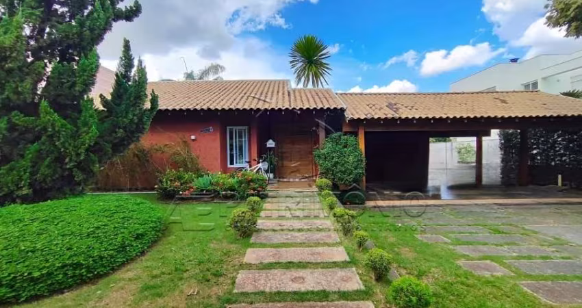 CASA ASSOBRADADA FAZENDA IMPERIAL COM 4 DORMITORIOS SENDO TODOS SUITES