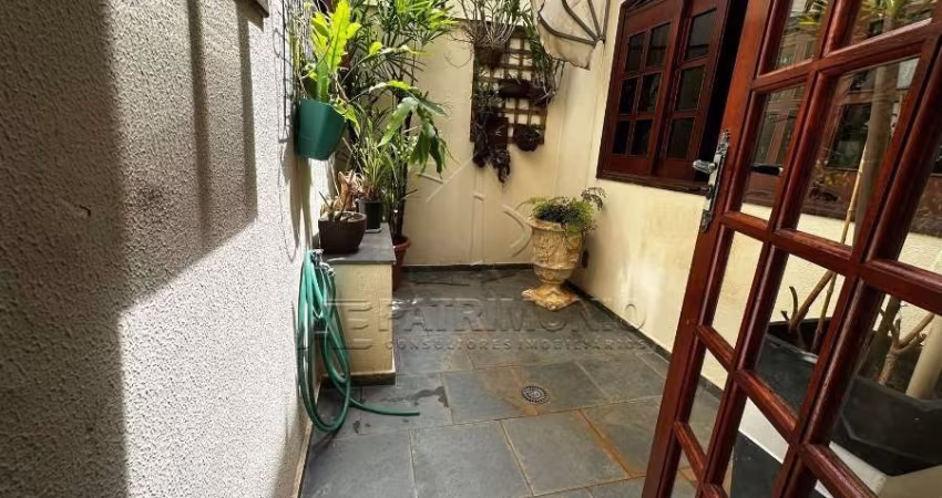 CASA TERREA ASTRO COM 3 QUARTOS SENDO 1 SUITE