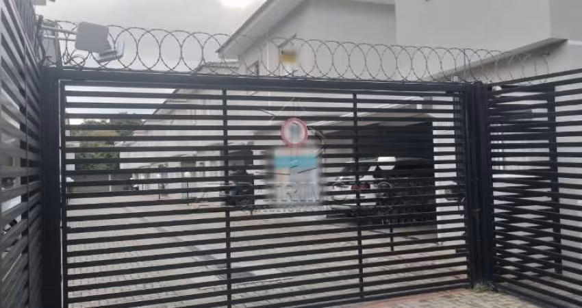 CASA ASSOBRADADA CAPRESE COM 2 QUARTOS