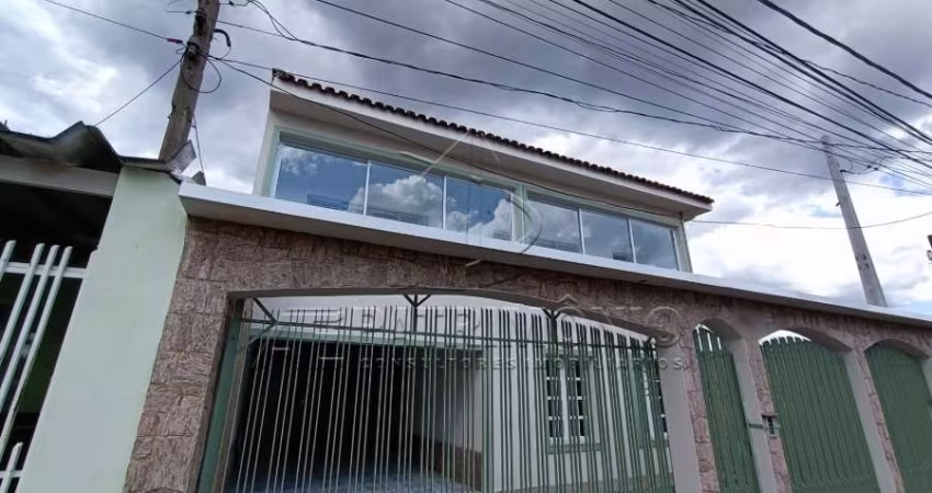 CASA ASSOBRADADA JARDINI COM 7 QUARTOS