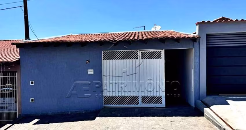 CASA, DOIS DORMITÓRIOS, SENDO UM DELES SUÍTE NO BAIRRO PIAZZA DI ROMA